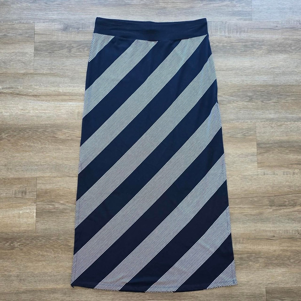 DB Dressbarn Navy Blue White Striped Maxi Skirt Petite Medium PM Nautical Slit